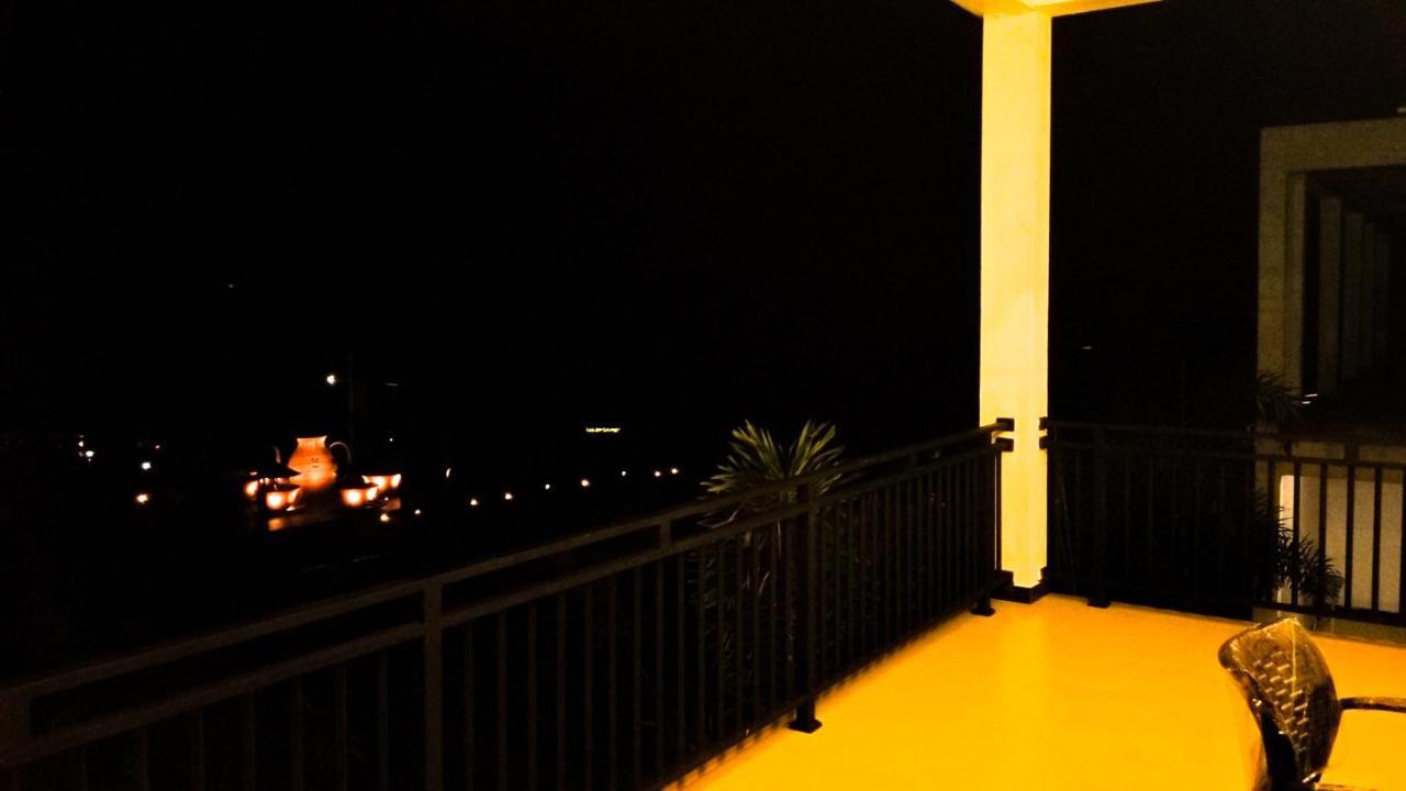 Hotel Akoya Pearl Ratnapura Exteriér fotografie
