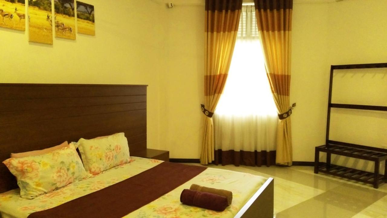 Hotel Akoya Pearl Ratnapura Exteriér fotografie