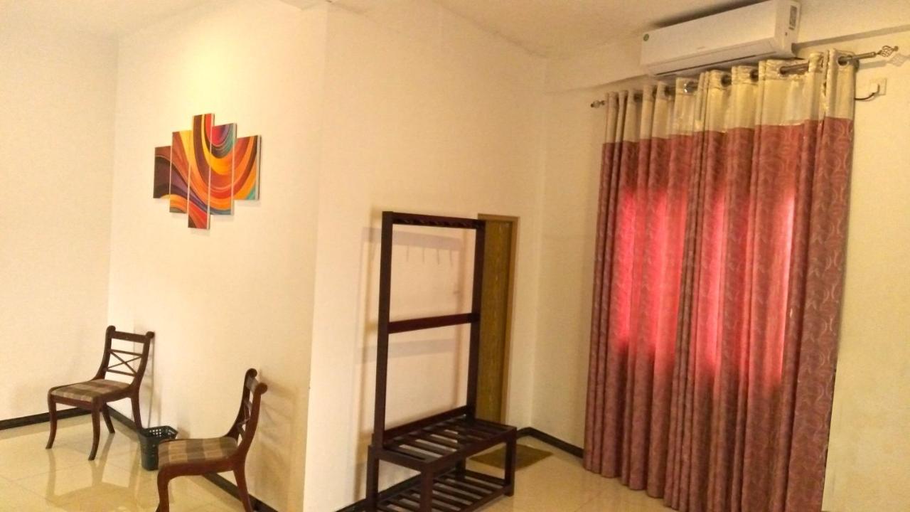 Hotel Akoya Pearl Ratnapura Exteriér fotografie